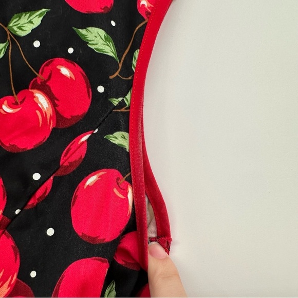 Novelty Print Vintage Cherry Print Pin Up Dress Cotton Blend Size Medium - Picture 8 of 9